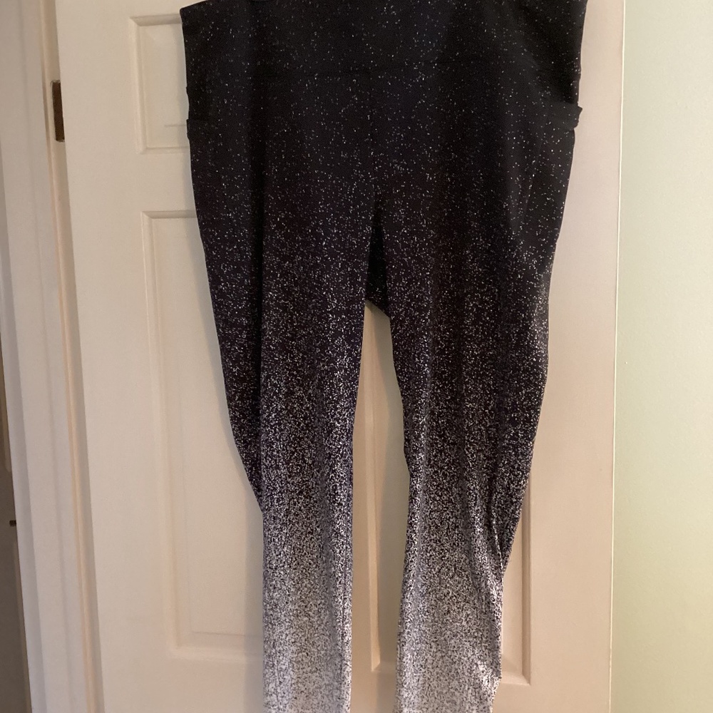 Hombre black to white specked leggings, 3X